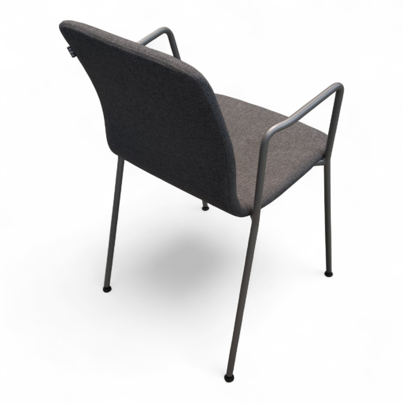 Nova konferansestol med armlene, 4