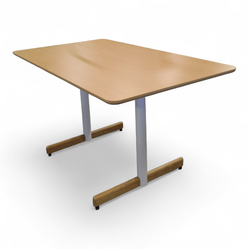 Myk kantinebord 140x80cm Eik finer,