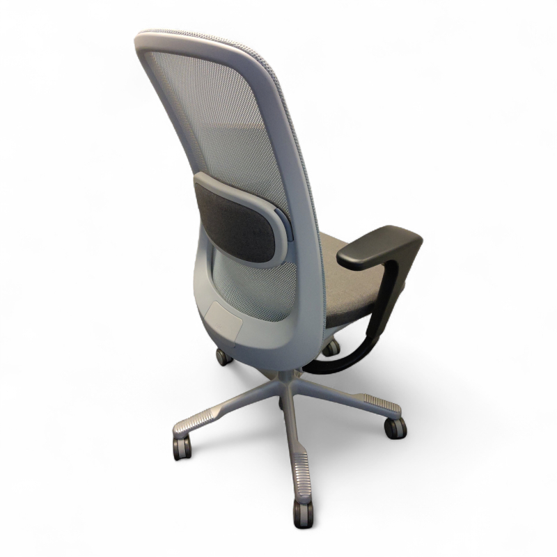 Sofi 7500, armlene Brunt stoff