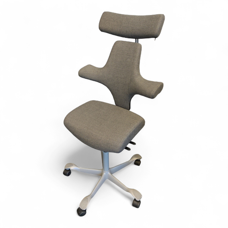 Capisco 8127 nakkepute, standard