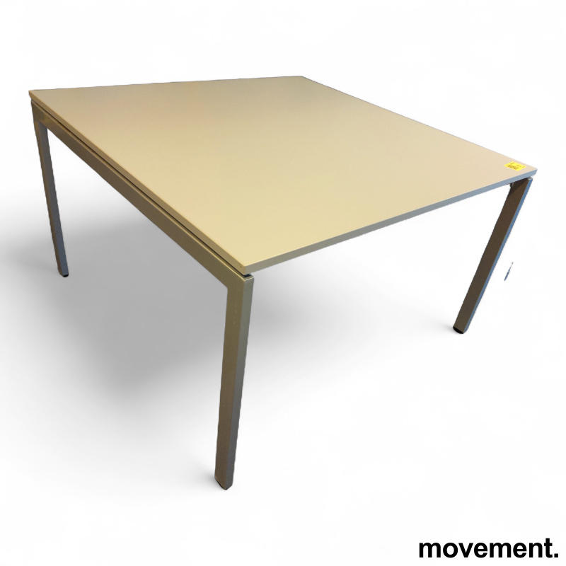 Nexus 120x120cm Lys grå laminat, - 2 / 2
