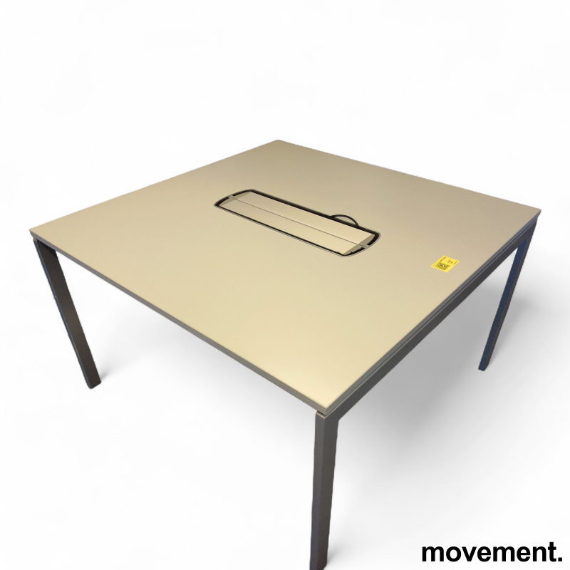 Nexus 120x120cm Lys grå laminat, - 2 / 2
