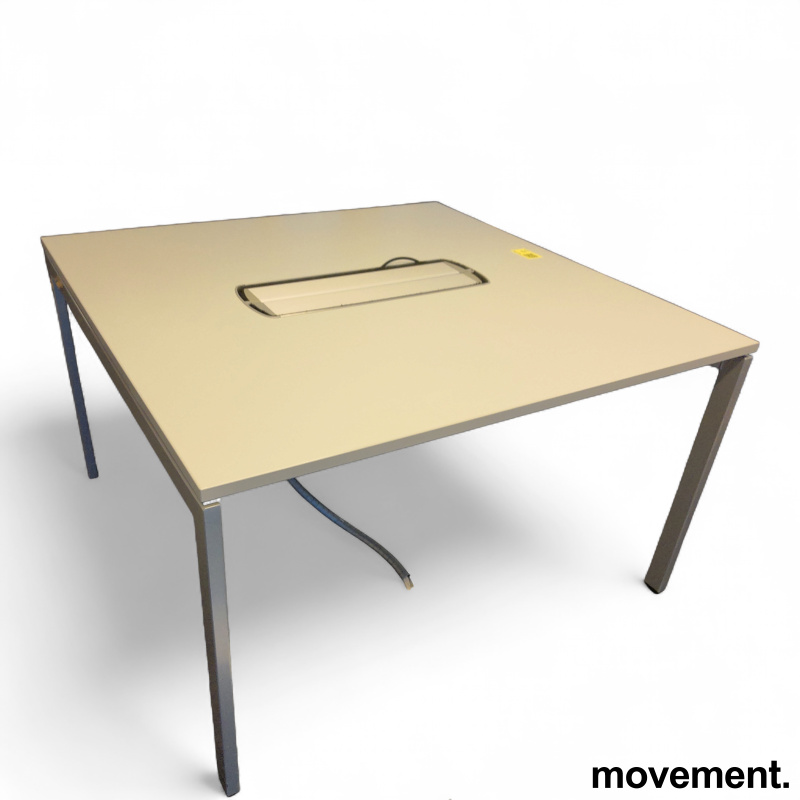 Nexus 120x120cm Lys grå laminat, - 1 / 2