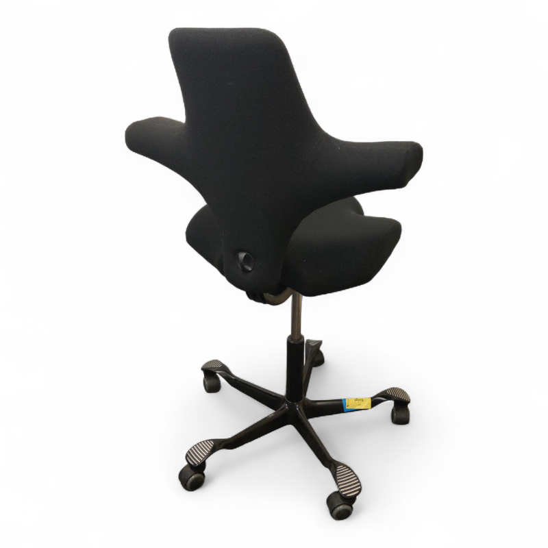 Capisco 8106 standard høyde Sort