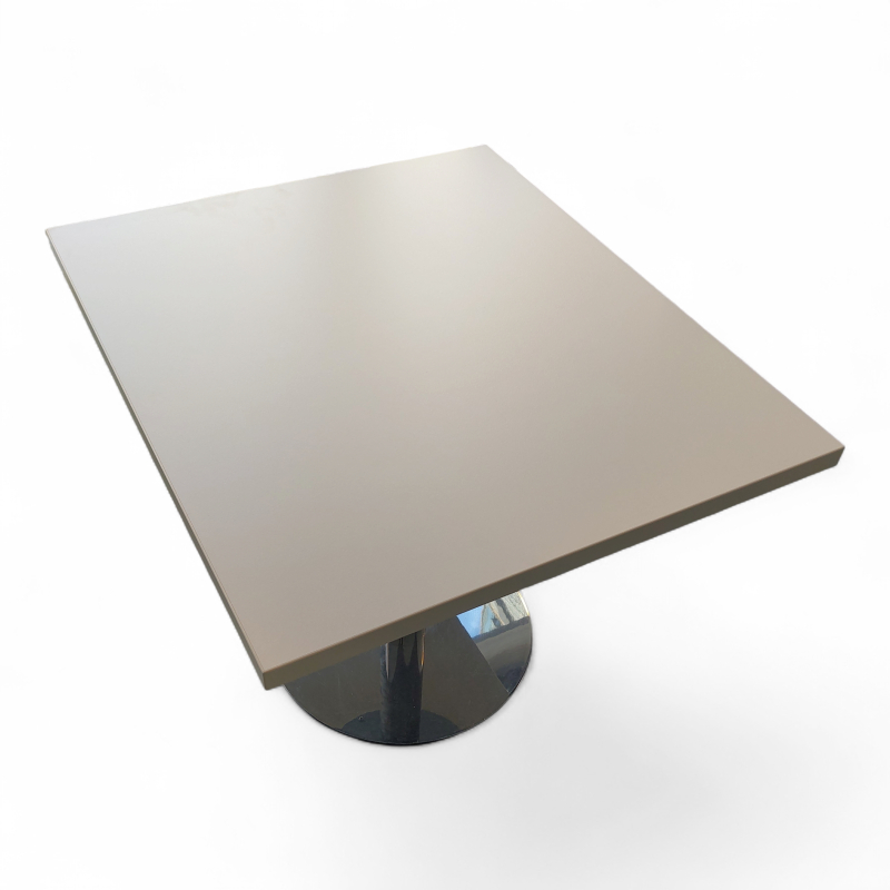 Loungebord 70x60x55cm, søylefot