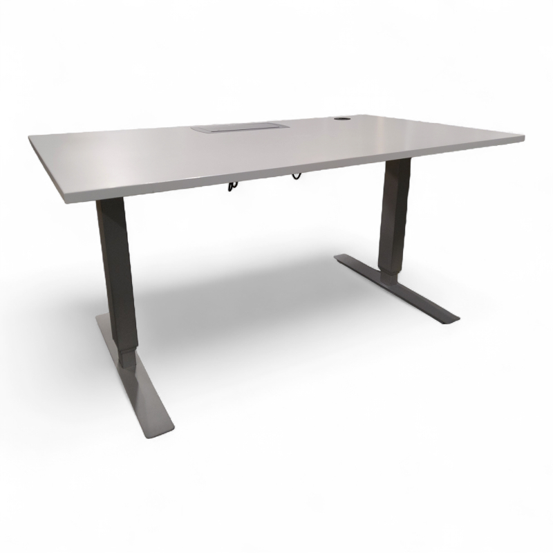 Izi Pro 140x80cm med kabelluke Luys