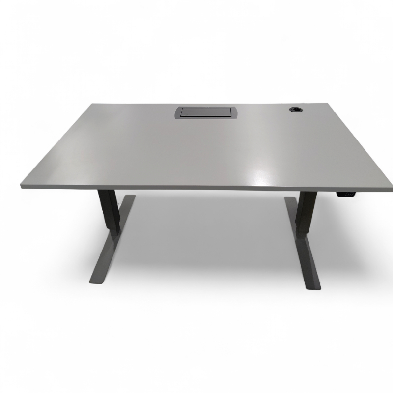 Izi Pro 140x80cm med kabelluke Luys
