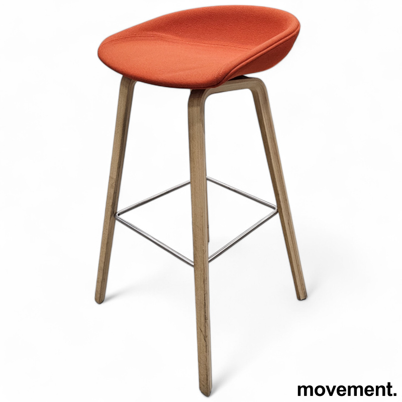 About a stool AAS 33 fullpolstret