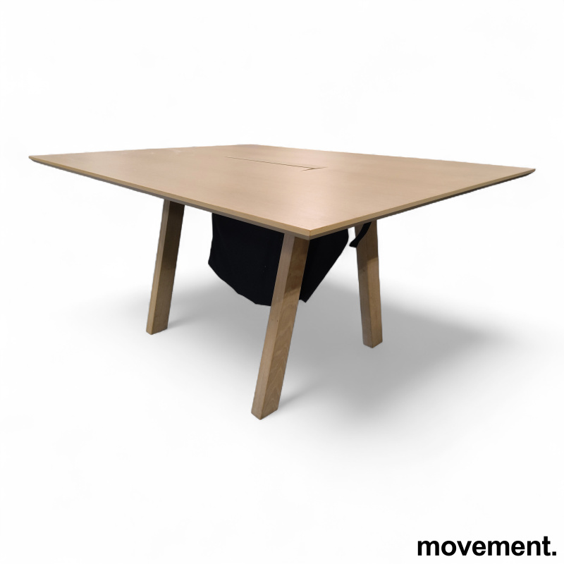 Factor møtebord 150x120cm - 1 / 2