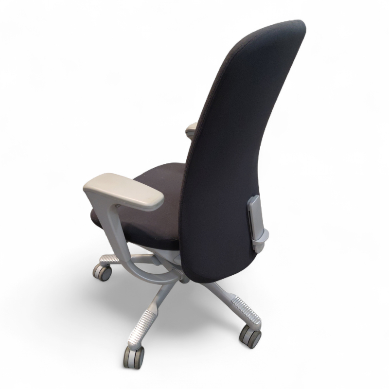 Sofi 7300, slideback armlene Mørkt