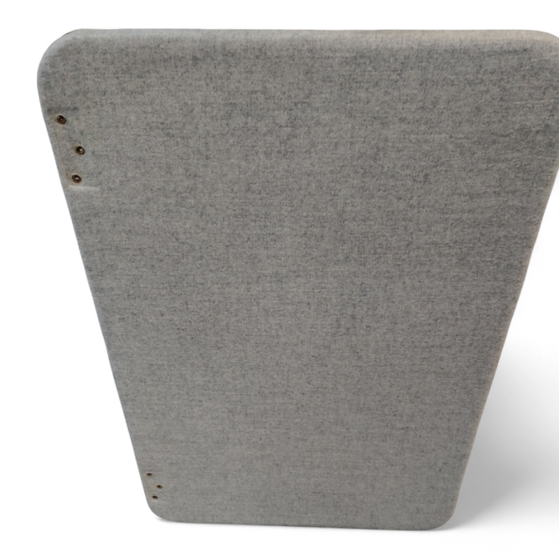 Top 530 bordskillevegg 80x52cm Lyst
