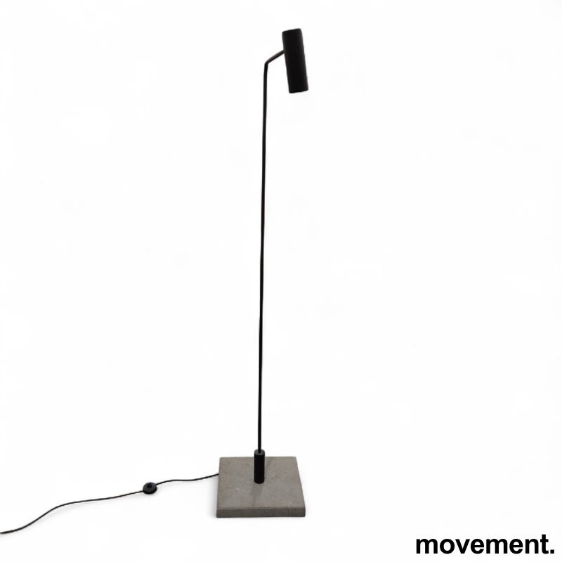 Stålampe med betongfot Sort, Pent - 3 / 3