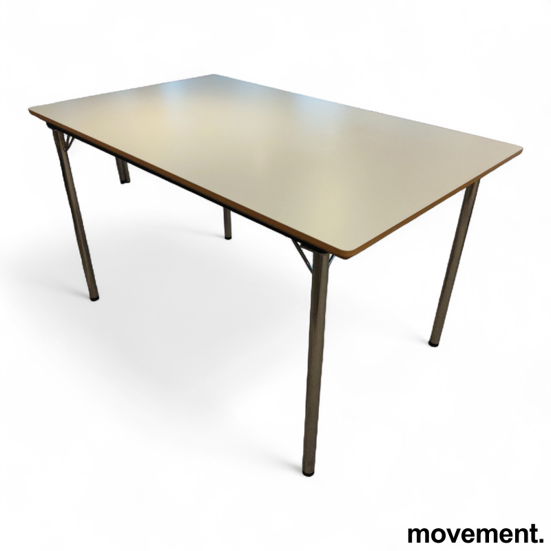 Kantinebord 130x80cm, 4 ben Hvit - 1 / 2