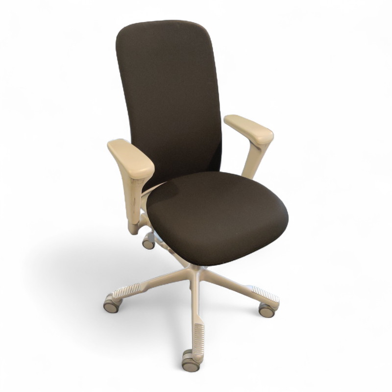 Sofi 7300, slideback armlene Sort