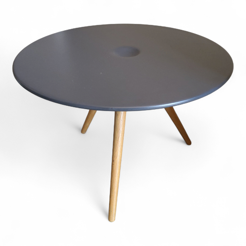 Cup loungebord, høyde 39cm Mørk