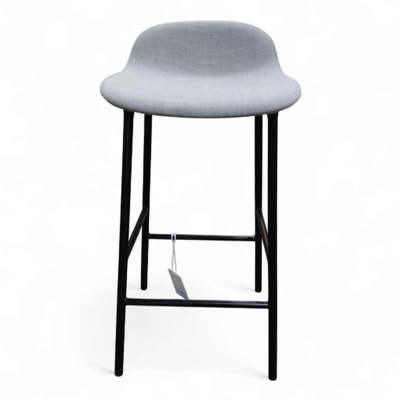 Form Barstool 65cm fullpolstret,