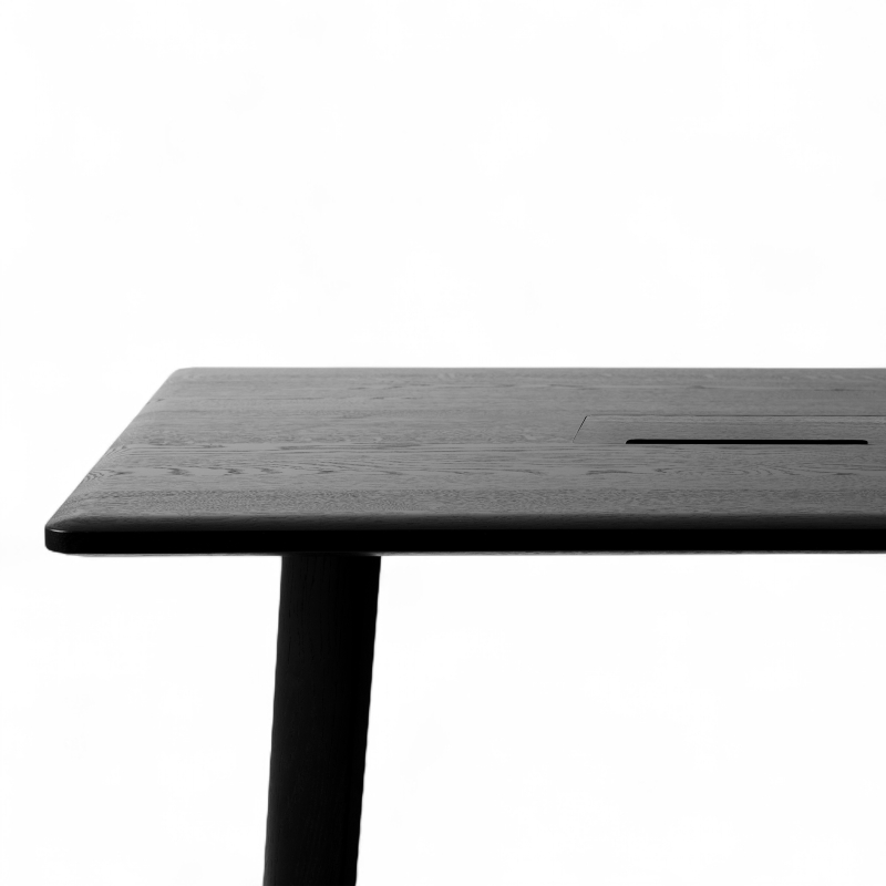 Alle table 250x120cm Sortlakkert