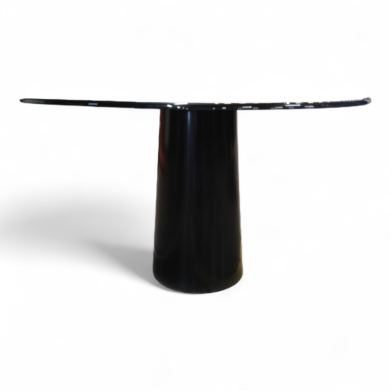 Totem 80x80cm, høyde 50cm Sort