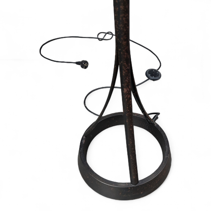 Gulvlampe med metallfot Ø=45cm