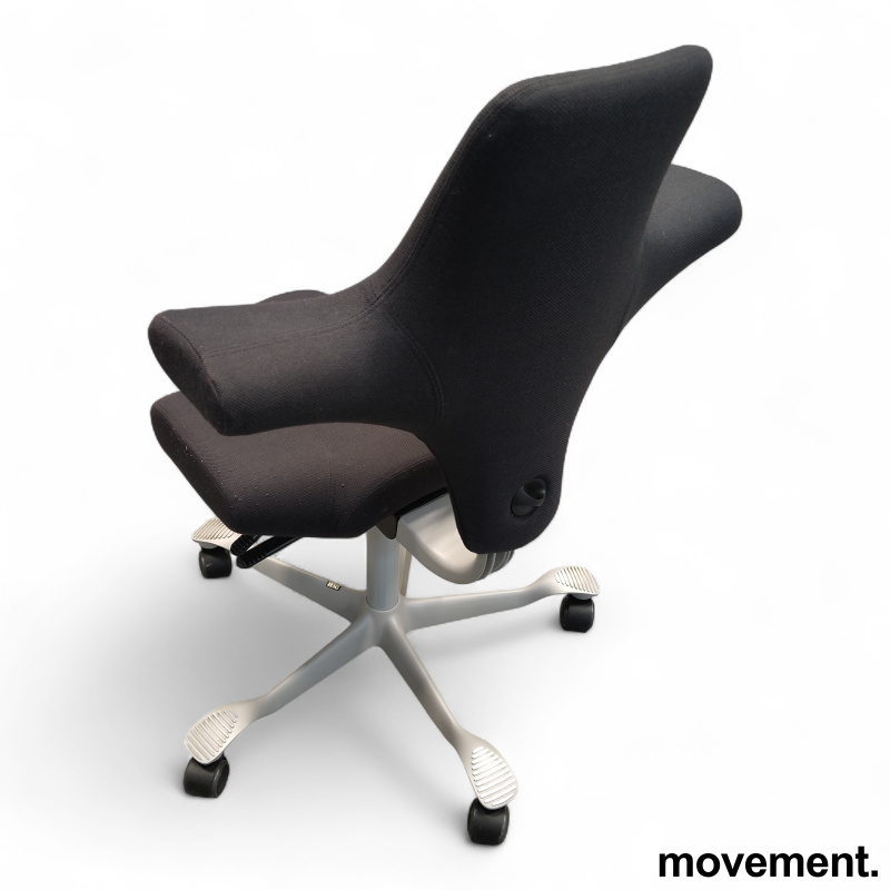 Capisco 8106 standard høyde Mørkt - 3 / 3