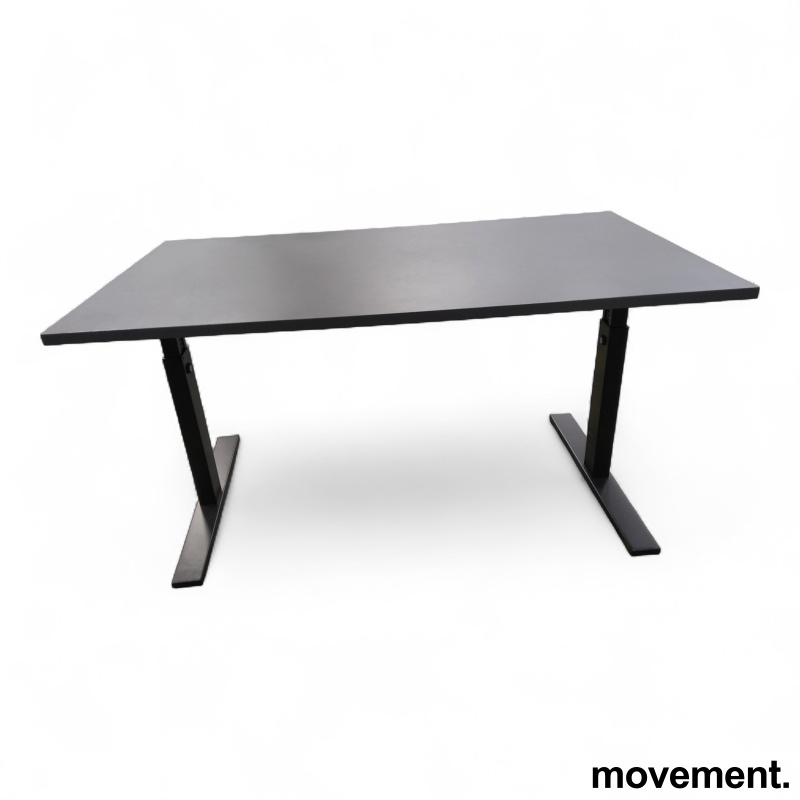 Q20N skrivebord 140x80cm Sort - 1 / 2