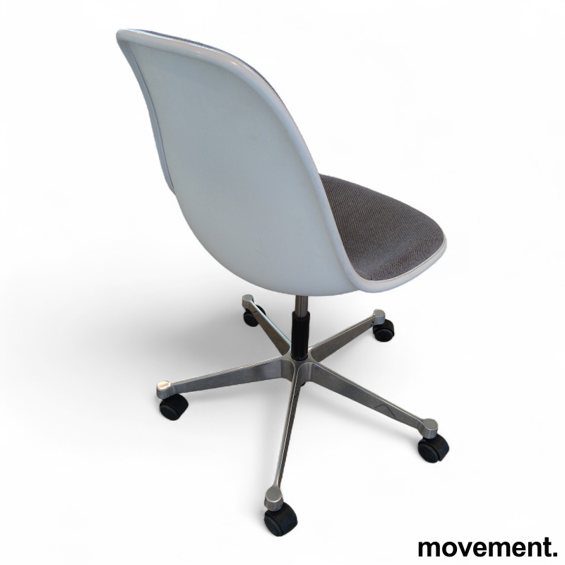 Eames Plastic Side Chair, PSCC med - 2 / 2