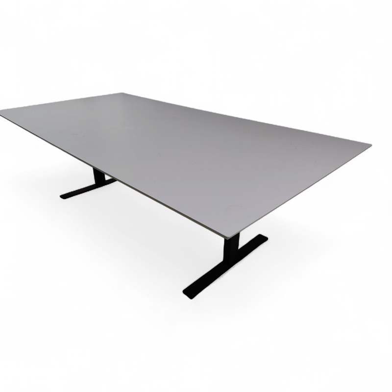 Delta møtebord 240x120cm Hvit