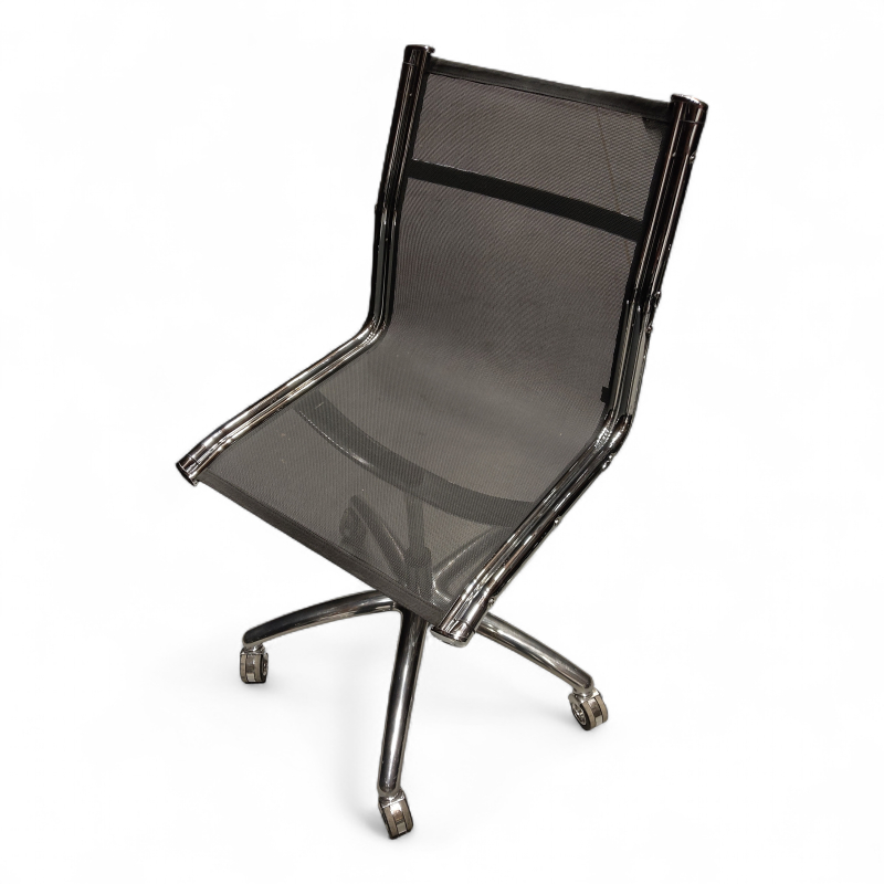 Classic Executive uten armlene Sort