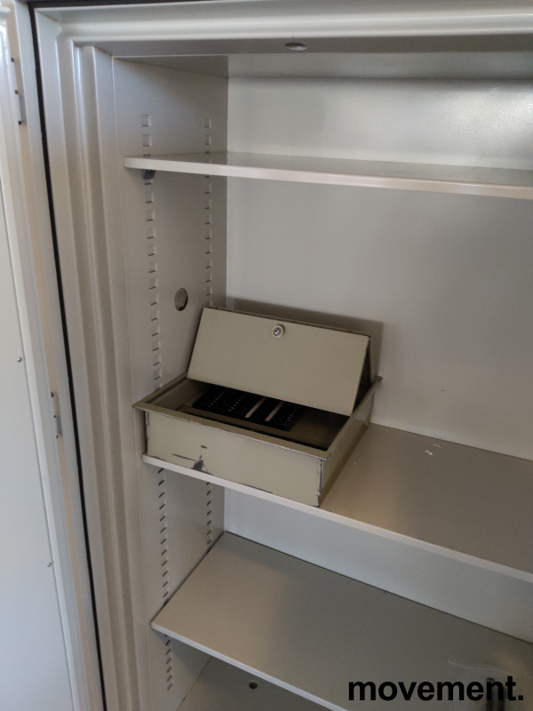 E10038473 Brannsikkert dokumentskap - 4 / 6