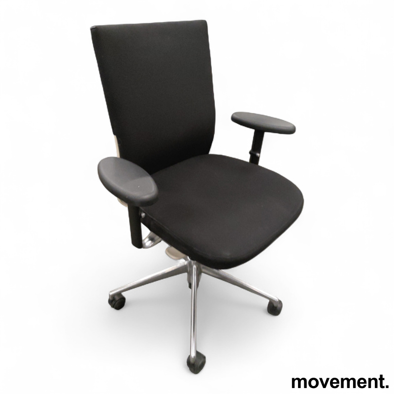 ID Soft med armlene Sort stoff, lys - 1 / 2